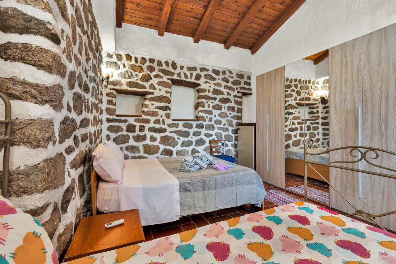 Casettina Loiri Porto San Paolo ภายนอก รูปภาพ
